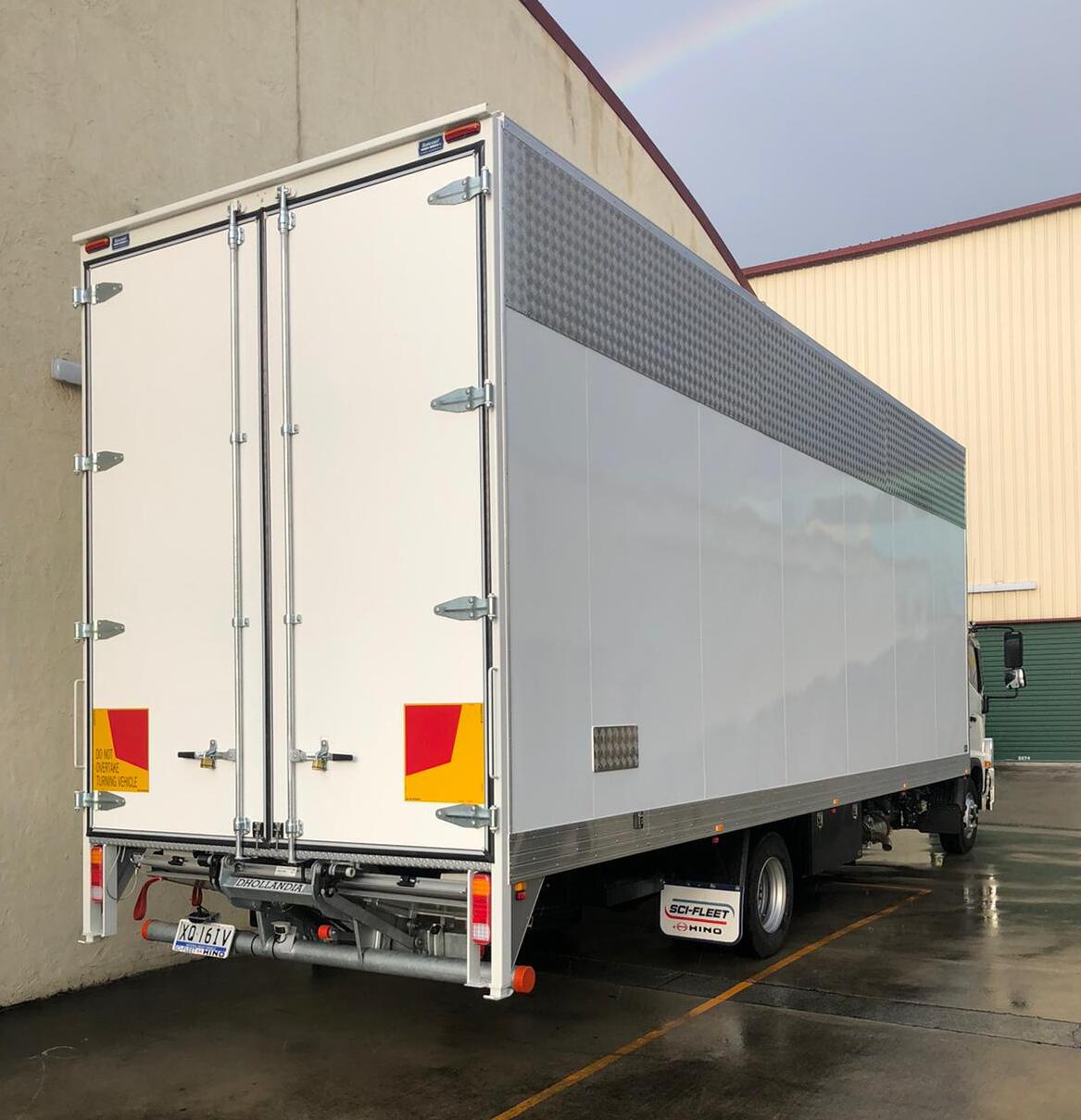 Mega Truck – 100m³ Super Movers